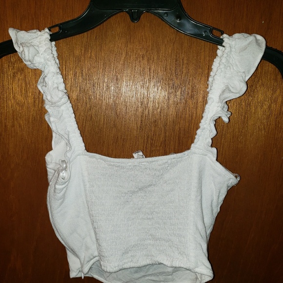 Crop Top - White Size Small - Picture 3 of 3